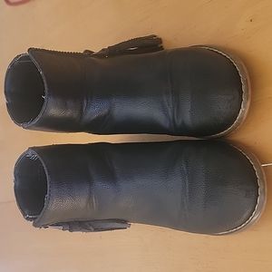 Tucker and Tate  Black Pebble Boots